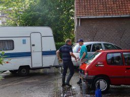 Actie auto wassen in Vries